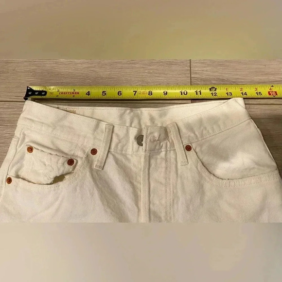 Levi’s Premium 501 Distressed Button Fly Jeans Off White‎ Raw Edge W28 L28 NWOT - Picture 9 of 13